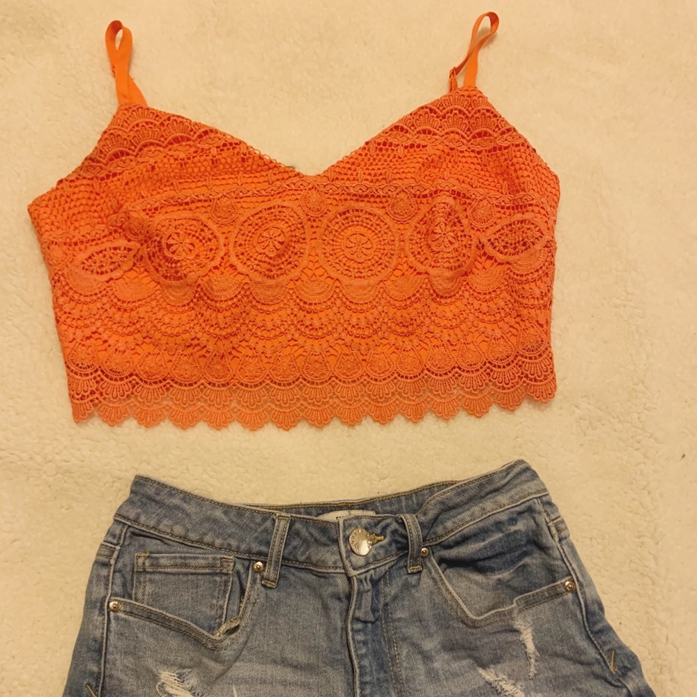 🔥BEBE Sexy Orange Crochet Crop Top Size M🔥